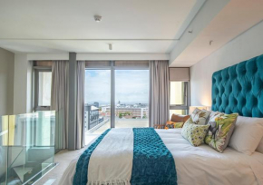 Sophisticated City Escape - Luxury De Waterkant Stay